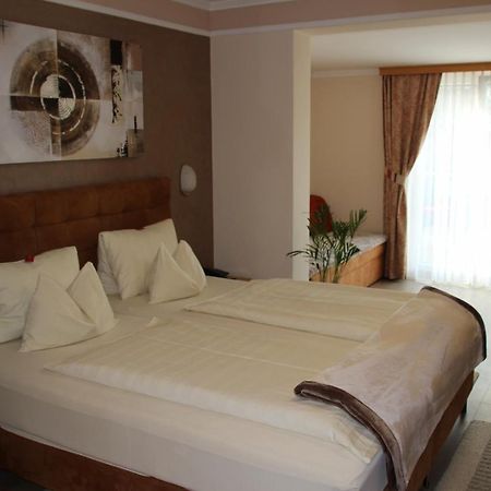 Hotel Lang Лейбниц Экстерьер фото