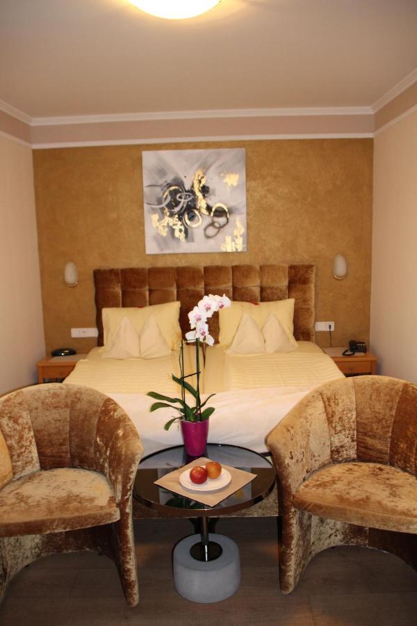 Hotel Lang Лейбниц Экстерьер фото