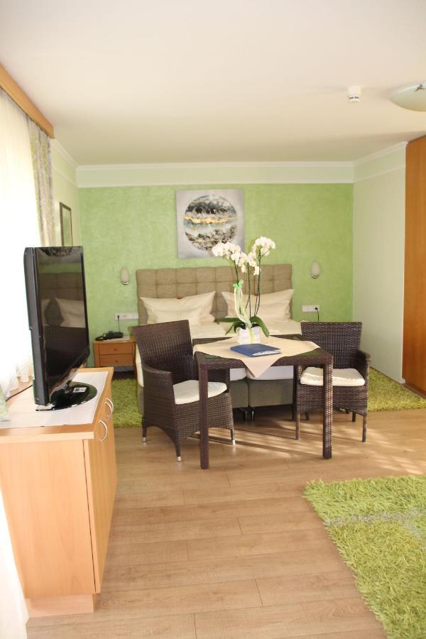 Hotel Lang Лейбниц Экстерьер фото